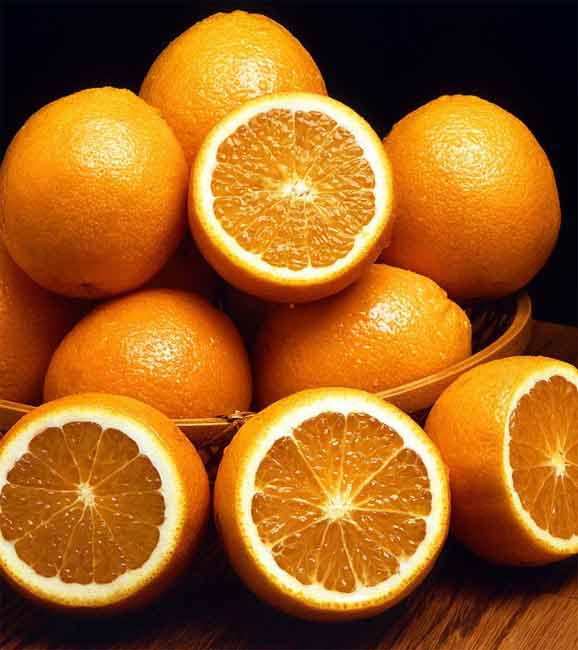 bowl of oranges